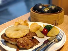 黑金奶黄包-一笼小幸运