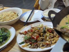 -牛八宝桂林米粉(八里庄店)