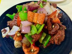 爆炒孜然牛肉-马黑哥椒麻鸡(清江山水店)