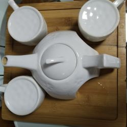 -杉惠素颜美妆皮肤管理中心