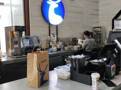 -瑞幸咖啡(万科红立方大厦店)
