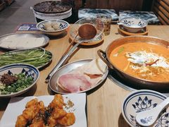 -洱火云南酸菜牛肉火锅(石景山当代商城店)