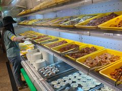 自助取餐区-爱客得牛排海鲜烤肉·火锅自助(春熙路黑金好店)