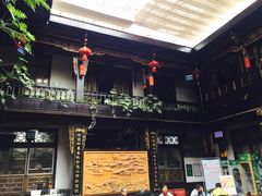 景观位-蔼若春.传承三十年云南菜(金碧公园店)