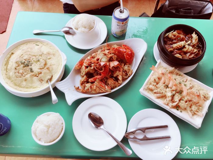 咪咪家的餐厅椰子蟹图片