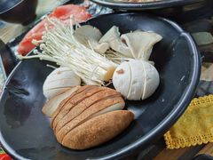 菌菇拼盘-丽江庭院之爱在路上(西单店)
