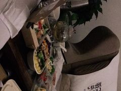 -新盈光·云会所(百丈东路店)