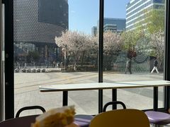 -麦当劳(杭州三花国际店)