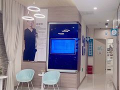 -维乐口腔(美维云门诊陆家嘴店)