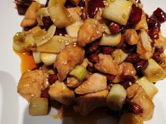 -川堂风·跷脚牛肉·乐山爆炒(宝山日月光店)