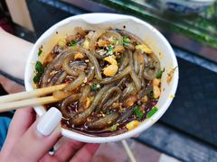 -八一路好吃街(雨田商务大厦店)