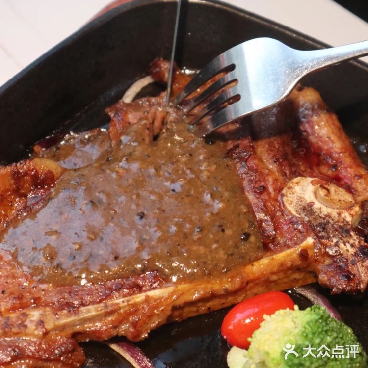 原切谷饲牛扒 七成熟美味刚刚好🥩