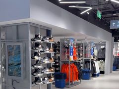 -迪卡侬(环球港店)