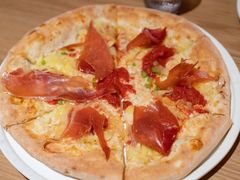 阿拉本诺披萨-城市大道红炉披萨烘焙坊