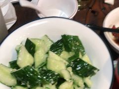 -虾弄弄海派小龙虾·牛羊蝎子火锅