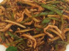 -金牌餐厅·天津菜·八珍豆腐·老爆三(瓷房子店)