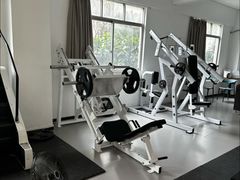-RM GYM健身私教馆(白云元立方创意园店)