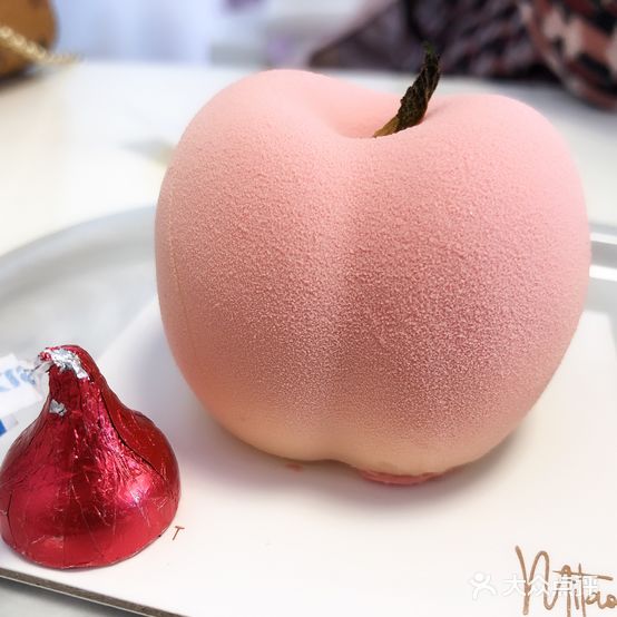 蜜桃儿恬甜品店