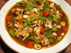 藤椒牛蛙-外婆私房菜(新亚百货店)