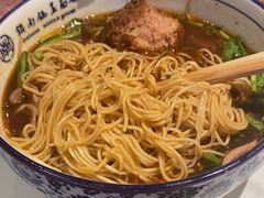 -镇南锅盖面馆(解放路店)