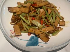 -徽厨食坊·农家特色私房菜