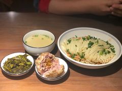 -十面春风·江南面馆(崇宁路店)