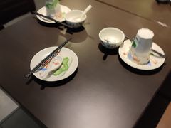 -大头虾越式风味餐厅(光明广场店)