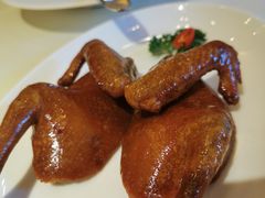 烤乳鸽-利苑酒家(华熙国际店)