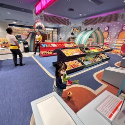 -奈尔宝家庭中心·亲子餐厅(北京东坝万达店)