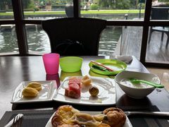 -三亚湾海居铂尔曼度假酒店