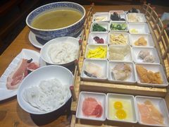 -香麒园·过桥米线·南湖雅宴