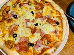 超级至尊披萨-JINNS锦时 steak&pizza(浸信会礼拜堂旧址店)