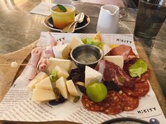 -Hi City·城市之巅