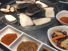 -韩聚屋韩国烤肉餐厅(新北万达店)
