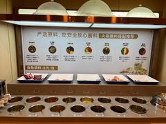-七欣天香辣蟹火锅(闵行浦江欢乐颂店)