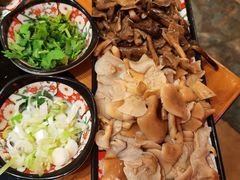 -粘豆包铁锅炖二部(温泉街店)