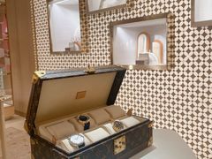 -乐蓬马歇百货公司(Rive Gauche)