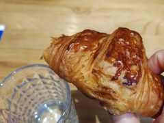 -Dough&Joe团憩(瑞虹天地月亮湾店)