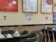 大堂-金明子八带鱼馆(正宗韩国连锁店)