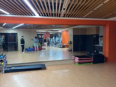 -CXFIT 陈徐健身工作室(凯旋店)