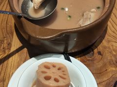 -汉小城·老铫子藕汤·乡野湖北菜(江汉路吉庆街店)
