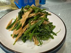 丝瓜尖拌腐竹-德缘烤鸭店(大栅栏店)