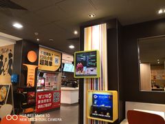 -麦当劳(南京路2店)