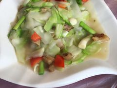 -峡谷农家乐饭店