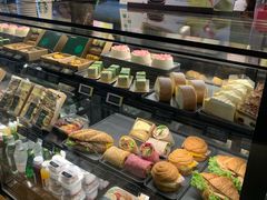 面包甜点陈列柜-星巴克(杭州嘉里中心4F店)