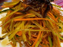 -香巴拉云南餐厅(华莱坞店)