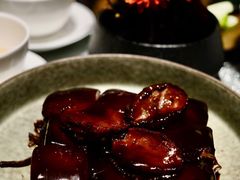 鲍鱼红烧肉-杭州西子湖四季酒店·金沙厅