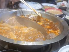 -沸炉重庆老火锅(军事博物馆店)