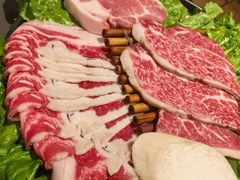 -木槿花韩式炭烤·熟成肉工坊(孙文东路店)