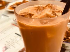 小龙凤奶茶-小龍鳳餐室(番禺路店)